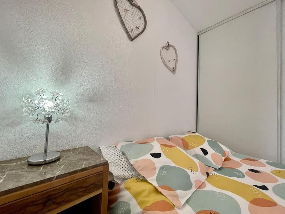 Duplex 70M2 - Vue Cite Medievale - Parking Gratuit Carcassonne Dış mekan fotoğraf
