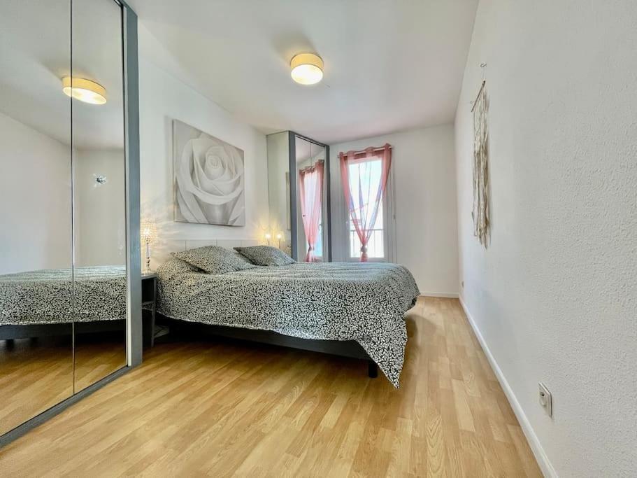 Duplex 70M2 - Vue Cite Medievale - Parking Gratuit Carcassonne Dış mekan fotoğraf